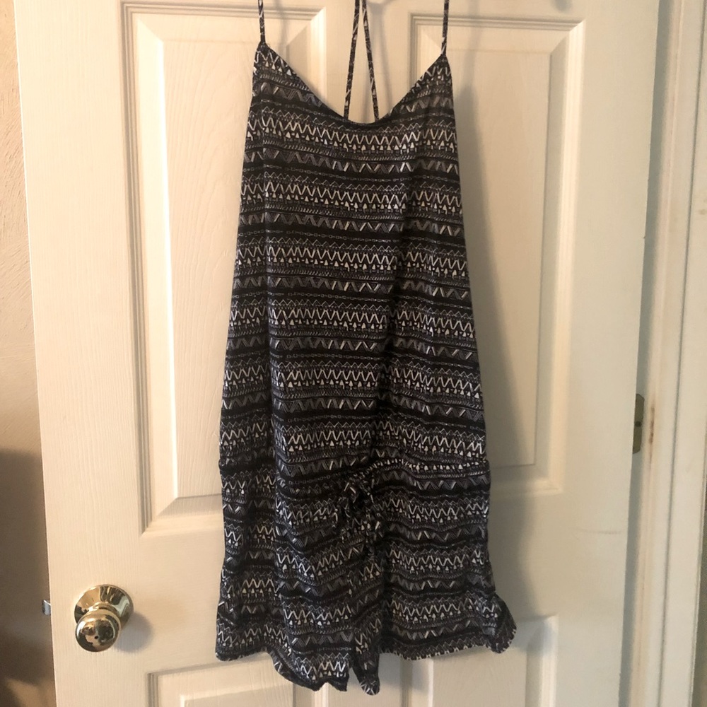 Adjustable black patterned romper